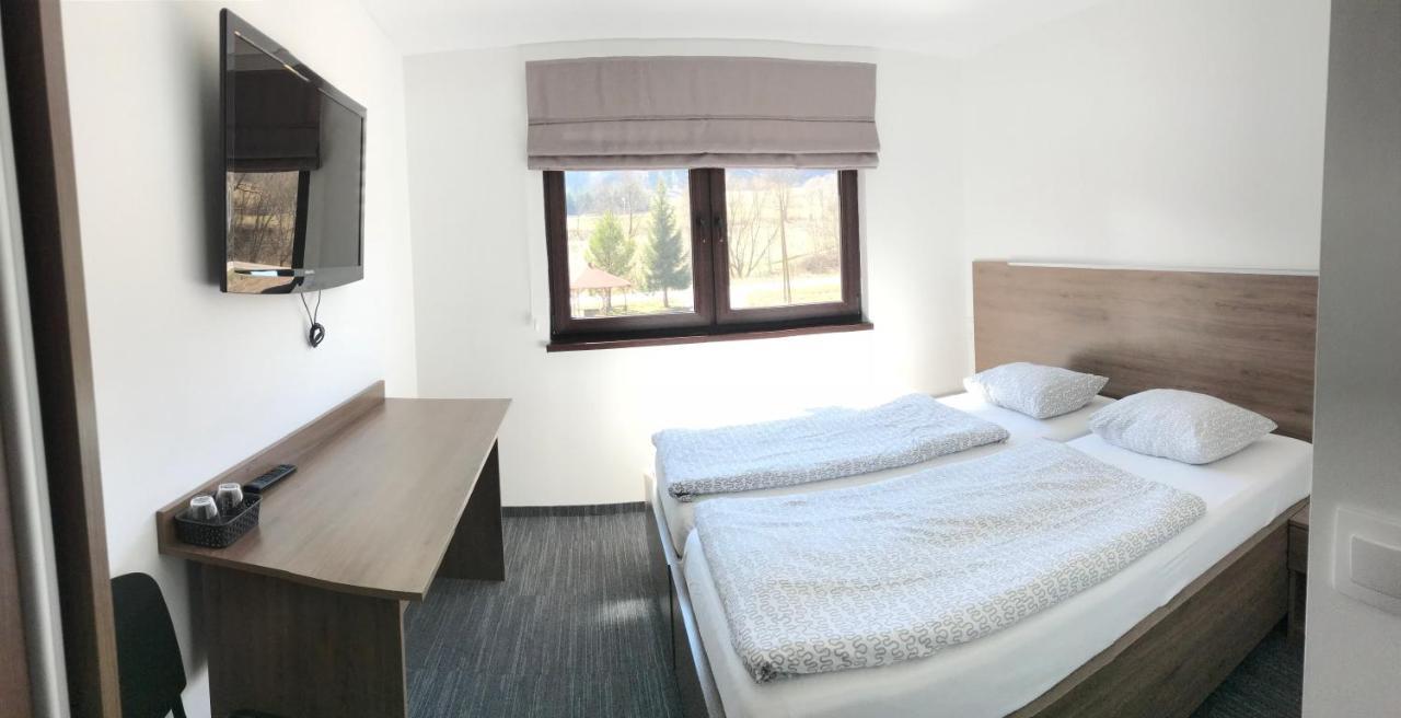 Restauracja Ibiza Aparthotel Ludwikowice Kłodzkie Kültér fotó